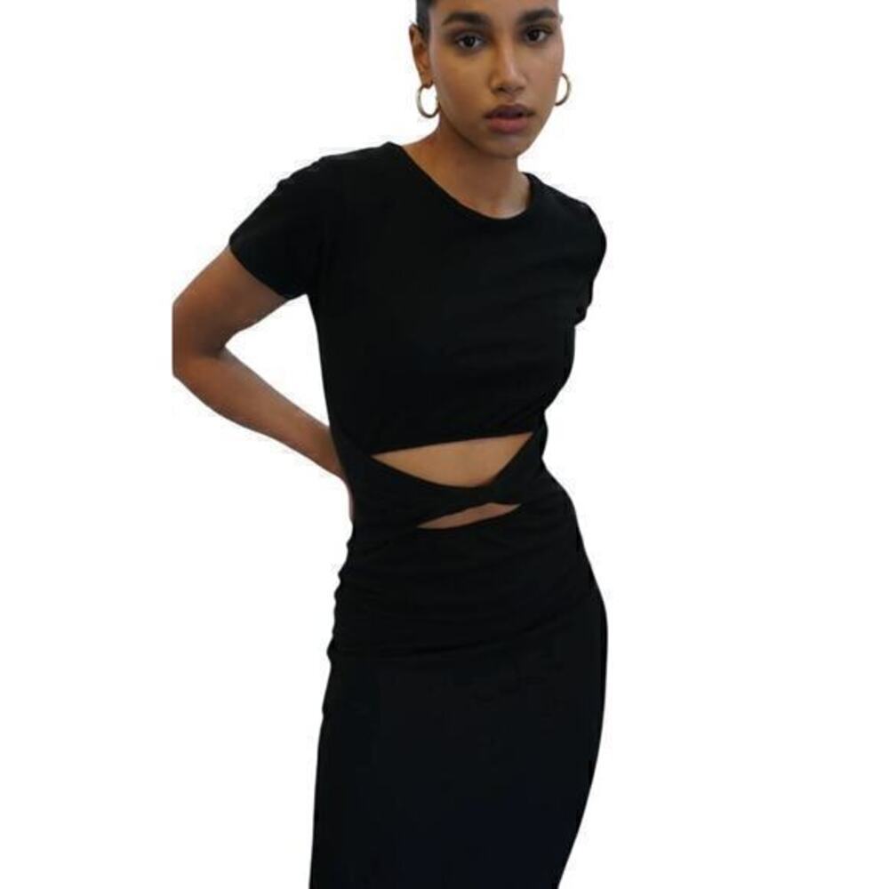 LNA Frankie Fitted T-shirt Dress with Front Twist/cutout in Black size XS NWT